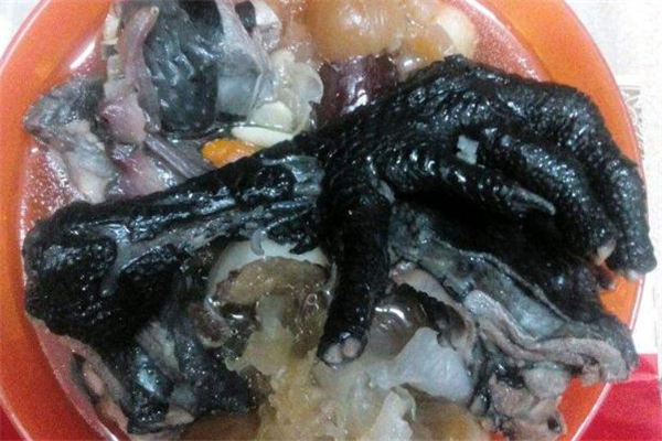 產(chǎn)婦可以吃烏雞嗎 要注意這些 產(chǎn)婦可以吃烏雞嗎 要注意這些