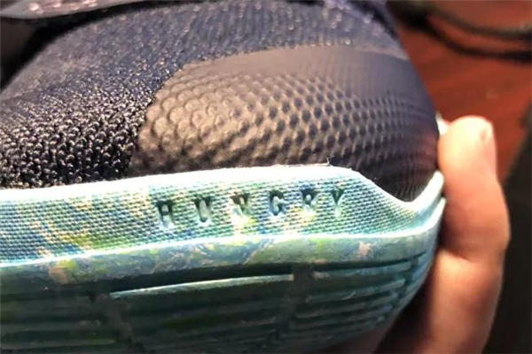 耐克歐文5 ufo配色開箱測(cè)評(píng) 歐文5ufo實(shí)物上腳圖