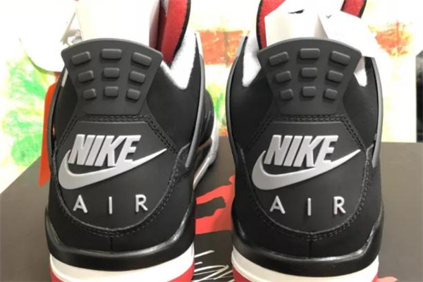 aj4黑紅復(fù)刻2019開箱測評 aj4黑紅復(fù)刻做工