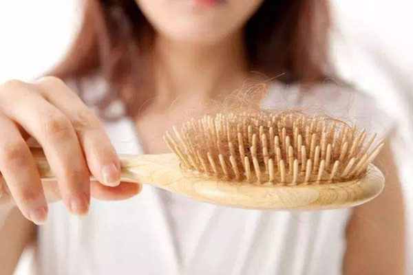 吃太咸會掉頭發(fā)嗎 頭發(fā)保養(yǎng)方法 吃太咸會掉頭發(fā)嗎 頭發(fā)保養(yǎng)方法