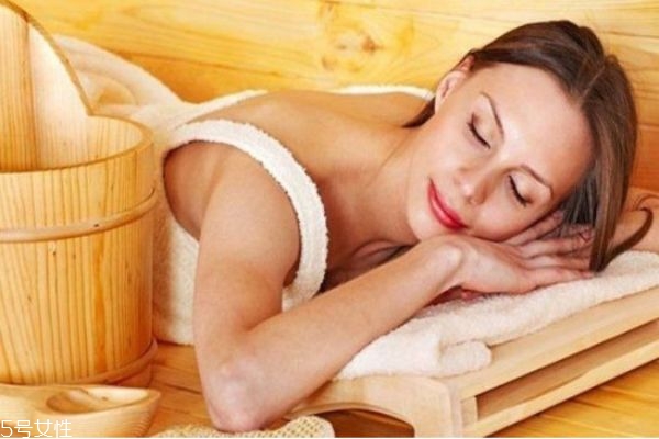 女人經(jīng)常做汗蒸好不好 女人汗蒸的好處和壞處 女人經(jīng)常做汗蒸好不好 女人汗蒸的好處和壞處