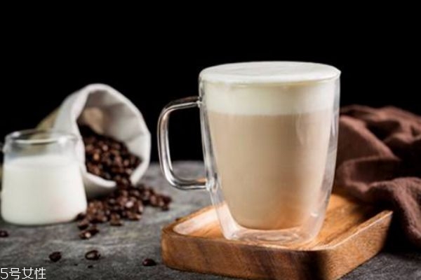 絲襪奶茶怎么做 絲襪奶茶的沖泡方法 絲襪奶茶怎么做 絲襪奶茶的沖泡方法