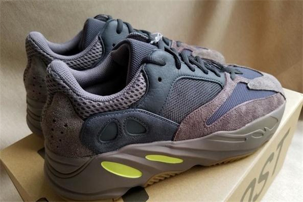yeezy 700 mauve測(cè)評(píng) 椰子700 mauve開(kāi)箱細(xì)節(jié) yeezy 700 mauve測(cè)評(píng) 椰子700 mauve開(kāi)箱細(xì)節(jié)