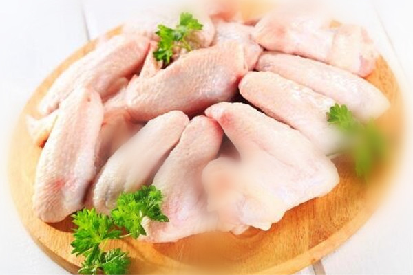 雞翅可以腌制一晚上嗎 雞翅的做法 雞翅可以腌制一晚上嗎 雞翅的做法