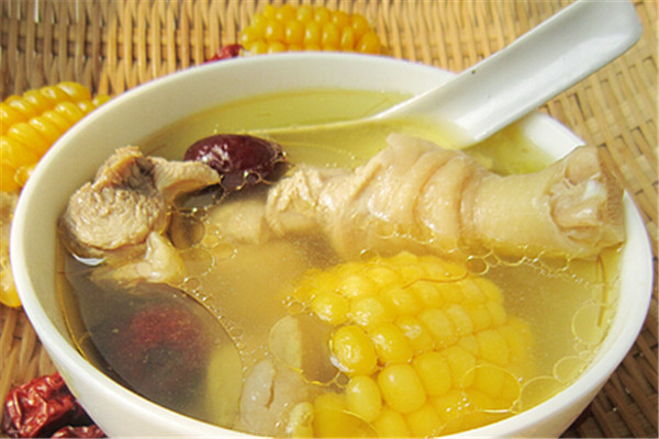 雞湯可以放海帶嗎 雞湯的功效 雞湯可以放海帶嗎 雞湯的功效