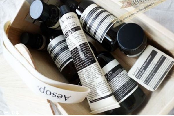 伊索眼部精華適合什么年齡 伊索眼部精華功效 伊索眼部精華適合什么年齡 伊索眼部精華功效