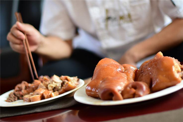 吃豬頭肉會胖嗎 豬頭肉熱量 吃豬頭肉會胖嗎 豬頭肉熱量