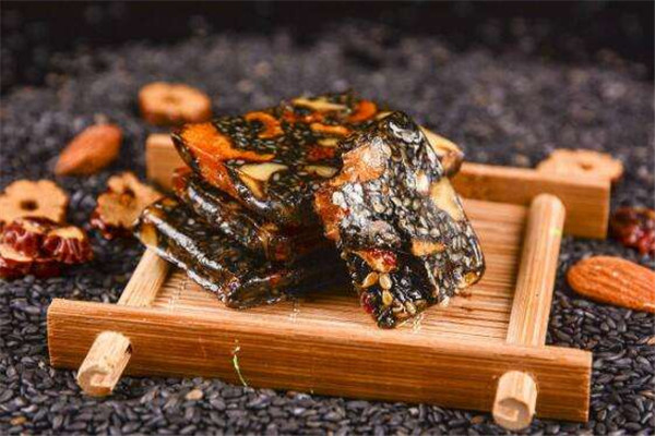 夏天能吃阿膠糕嗎 阿膠糕的好處 夏天能吃阿膠糕嗎 阿膠糕的好處