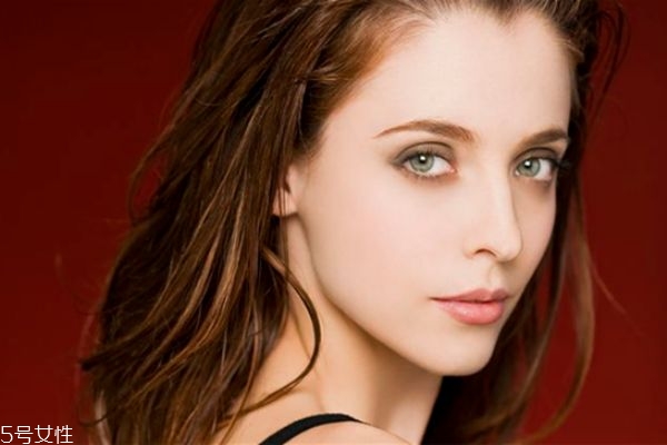 隆鼻假體取出會(huì)痛嗎 取隆鼻假體恢復(fù)過程 隆鼻假體取出會(huì)痛嗎 取隆鼻假體恢復(fù)過程