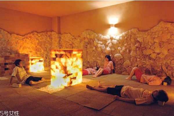 毛孔堵塞可以汗蒸嗎 有一定好處 毛孔堵塞可以汗蒸嗎 有一定好處