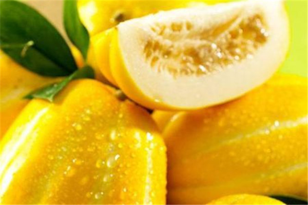 香瓜可以和豆奶一起吃嗎 香瓜怎么吃 香瓜可以和豆奶一起吃嗎 香瓜怎么吃