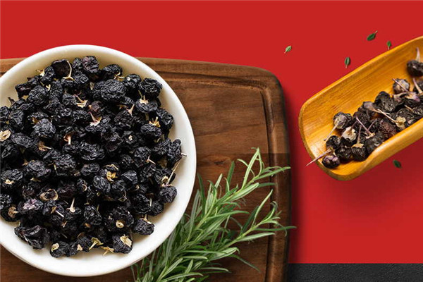 藍(lán)莓可以和枸杞一起吃嗎 藍(lán)莓的功效 藍(lán)莓可以和枸杞一起吃嗎 藍(lán)莓的功效