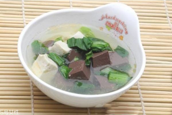 孕婦如何補鈣最健康 孕婦補鈣有哪些注意事項 孕婦如何補鈣最健康 孕婦補鈣有哪些注意事項