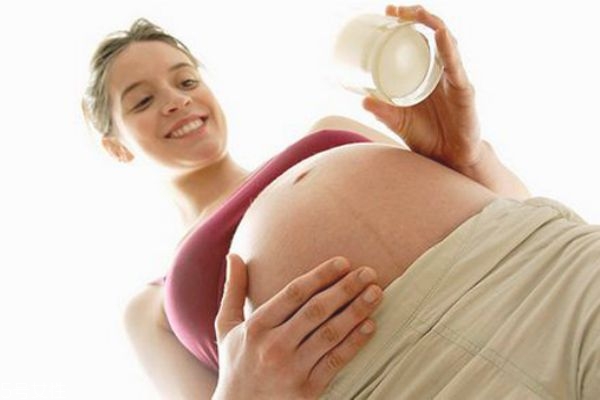 孕婦如何補(bǔ)鈣 孕婦什么時候補(bǔ)鈣最佳 孕婦如何補(bǔ)鈣 孕婦什么時候補(bǔ)鈣最佳