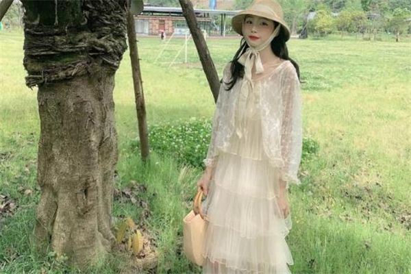 旅游度假戴什么帽子好看 度假風(fēng)穿搭技巧 旅游度假戴什么帽子好看 度假風(fēng)穿搭技巧