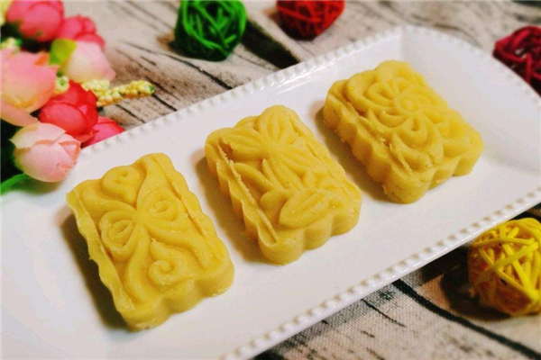 綠豆糕可以加牛奶嗎 牛奶綠豆糕的做法 綠豆糕可以加牛奶嗎 牛奶綠豆糕的做法