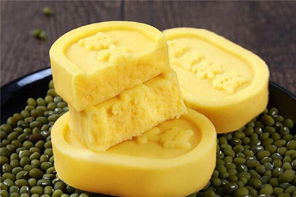 綠豆糕可以加牛奶嗎 牛奶綠豆糕的做法 綠豆糕可以加牛奶嗎 牛奶綠豆糕的做法