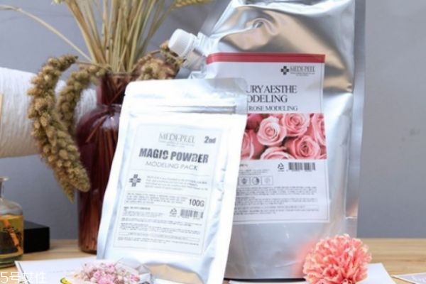 美蒂菲玫瑰軟膜怎么用 美蒂菲軟膜用完要洗臉嗎 美蒂菲玫瑰軟膜怎么用 美蒂菲軟膜用完要洗臉嗎