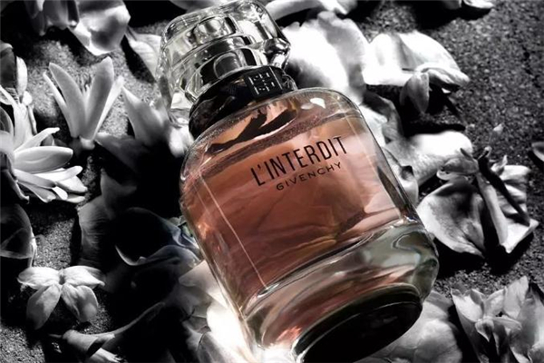 紀(jì)梵希心無禁忌香水好聞嗎 紀(jì)梵希心無禁忌香水味道