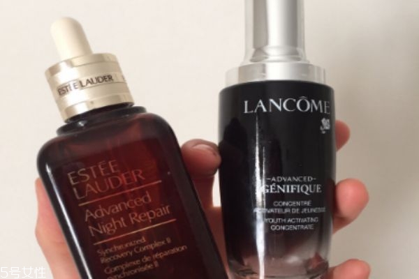 雅詩蘭黛小棕瓶精華和蘭蔻小黑瓶精華哪個好 雅詩蘭黛小棕瓶精華和蘭蔻小黑瓶精華哪個好