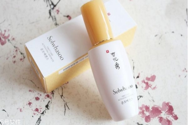 雪花秀潤燥精華是水前還是水后 雪花秀潤燥精華測評 雪花秀潤燥精華是水前還是水后 雪花秀潤燥精華測評