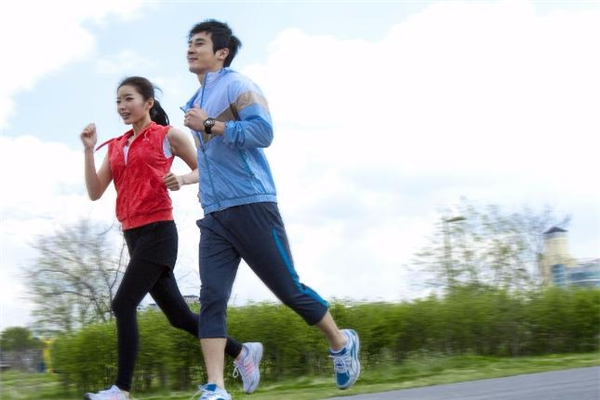 健身后便秘是什么原因 要注意補(bǔ)水 健身后便秘是什么原因 要注意補(bǔ)水