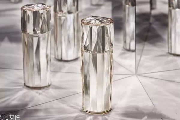 cpb手榴彈精華含酒精嗎 cpb手榴彈精華介紹 cpb手榴彈精華含酒精嗎 cpb手榴彈精華介紹