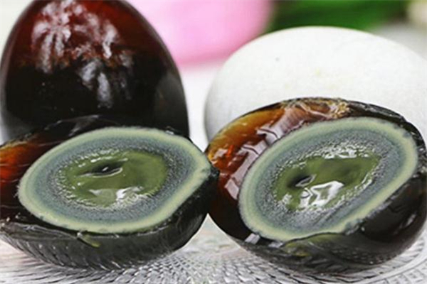 吃皮蛋中毒了怎么辦 吃皮蛋中毒的癥狀 吃皮蛋中毒了怎么辦 吃皮蛋中毒的癥狀