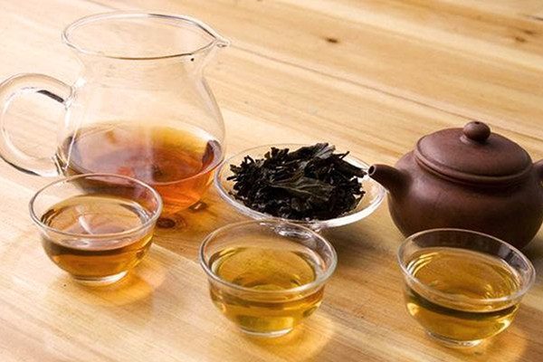 夏季應(yīng)該喝什么茶 夏季這樣喝茶 夏季應(yīng)該喝什么茶 夏季這樣喝茶