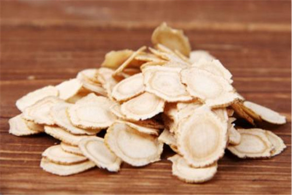 夏季可以吃人參嗎 夏季吃人參好嗎 夏季可以吃人參嗎 夏季吃人參好嗎