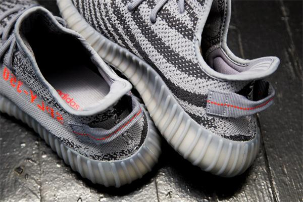 yeezy新灰橙會(huì)氧化嗎 椰子350新灰橙氧化怎么辦 yeezy新灰橙會(huì)氧化嗎 椰子350新灰橙氧化怎么辦