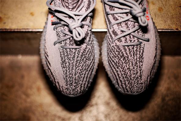yeezy新灰橙偏小多少 椰子350新灰橙尺碼選擇 yeezy新灰橙偏小多少 椰子350新灰橙尺碼選擇
