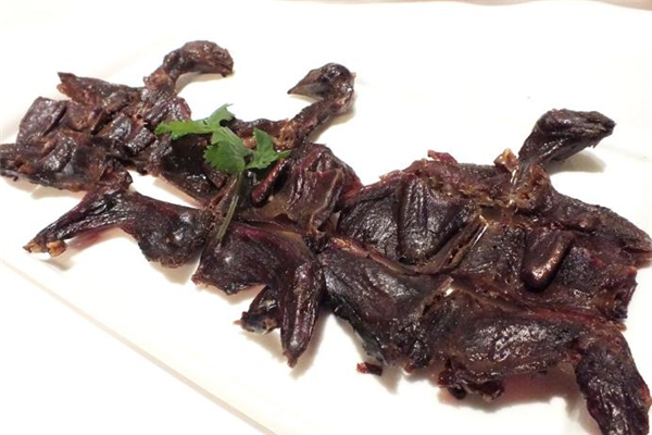 鵪鶉不能和什么一起吃 鵪鶉食用禁忌 鵪鶉不能和什么一起吃 鵪鶉食用禁忌