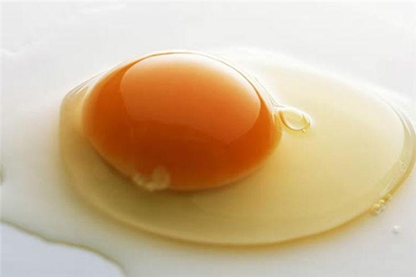 鵝蛋一天吃幾個(gè)合適 鵝蛋吃多了的壞處 鵝蛋一天吃幾個(gè)合適 鵝蛋吃多了的壞處