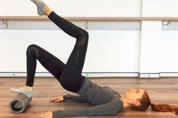 順產(chǎn)后多久可以練普拉提 注意運動強度 順產(chǎn)后多久可以練普拉提 注意運動強度