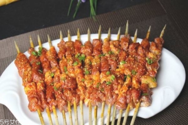 羊肉怎么做好吃又簡單 羊肉食譜大全 羊肉怎么做好吃又簡單 羊肉食譜大全