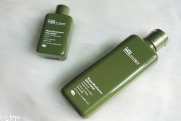 油皮夏天用什么水乳 油性痘肌適合用的水乳 油皮夏天用什么水乳 油性痘肌適合用的水乳