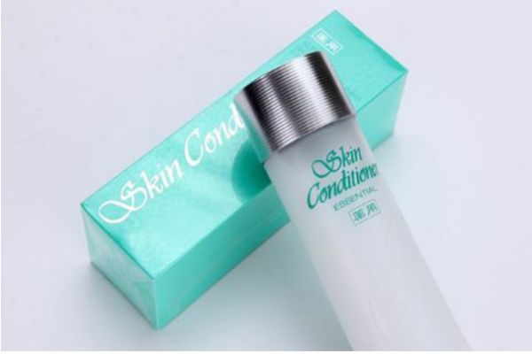 有閉口用什么護(hù)膚品 易長閉口用什么護(hù)膚