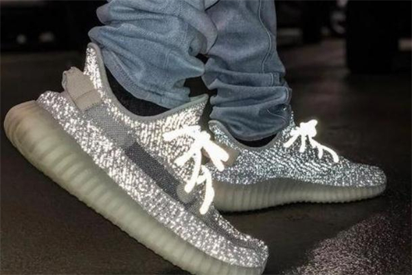 yeezy 350滿天星怎么洗 椰子滿天星清洗方法 yeezy 350滿天星怎么洗 椰子滿天星清洗方法