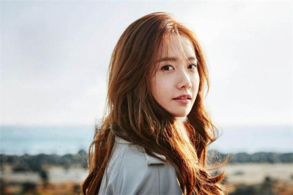 眼窩填充術(shù)需要開刀嗎 眼窩填充手術(shù)方式 眼窩填充術(shù)需要開刀嗎 眼窩填充手術(shù)方式