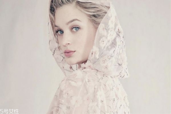 嗨體為什么可以拯救頸紋 嗨體去頸紋效果怎么樣 嗨體為什么可以拯救頸紋 嗨體去頸紋效果怎么樣