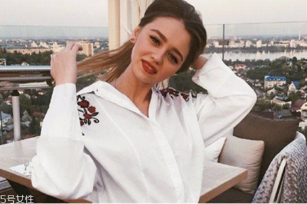 嗨體去頸紋安全嗎 嗨體去頸紋的優(yōu)勢(shì) 嗨體去頸紋安全嗎 嗨體去頸紋的優(yōu)勢(shì)