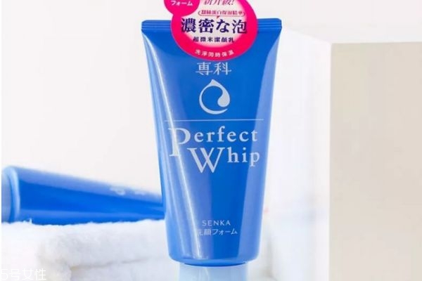 適合學(xué)生黨的平價護膚品 學(xué)生黨護膚品推薦 適合學(xué)生黨的平價護膚品 學(xué)生黨護膚品推薦