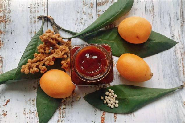 枇杷膏可以帶上飛機嗎 枇杷膏能托運嗎 枇杷膏可以帶上飛機嗎 枇杷膏能托運嗎