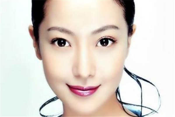 做切眉手術(shù)的價(jià)格是多少 切眉手術(shù)多少錢 做切眉手術(shù)的價(jià)格是多少 切眉手術(shù)多少錢