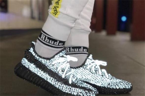 2019年6月發(fā)售的yeezy有哪些 2019年6月椰子發(fā)售計劃 2019年6月發(fā)售的yeezy有哪些 2019年6月椰子發(fā)售計劃