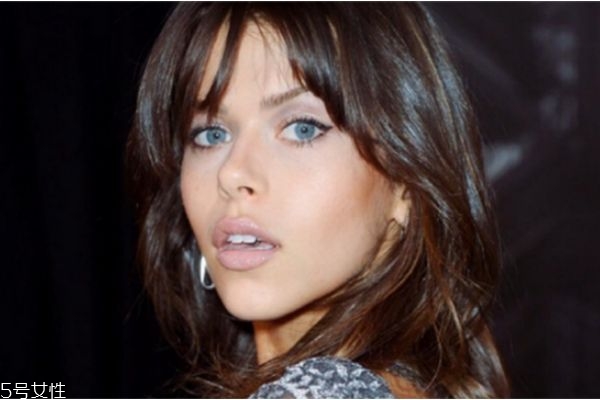 假體隆鼻可以修復(fù)好嗎 假體隆鼻修復(fù)注意事項(xiàng) 假體隆鼻可以修復(fù)好嗎 假體隆鼻修復(fù)注意事項(xiàng)