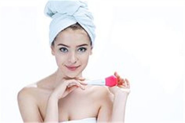 夏天適合做美瞳線嗎 美瞳線好不好 夏天適合做美瞳線嗎 美瞳線好不好