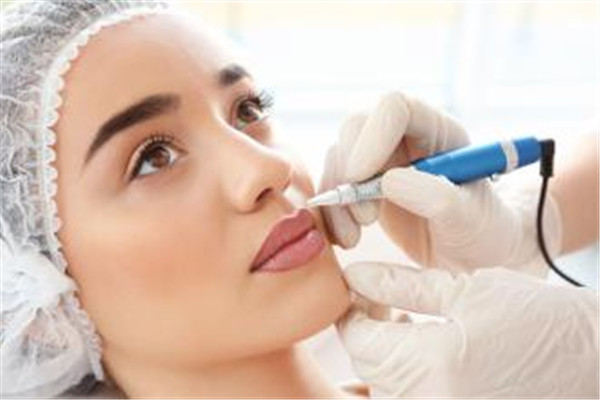 做美瞳線的準備工作是什么 美瞳線的準備工作要準備什么 做美瞳線的準備工作是什么 美瞳線的準備工作要準備什么