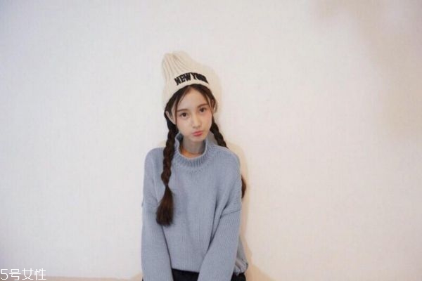 l型假體和柳葉形假體哪個(gè)好 l型假體和柳葉形假體的區(qū)別 l型假體和柳葉形假體哪個(gè)好 l型假體和柳葉形假體的區(qū)別